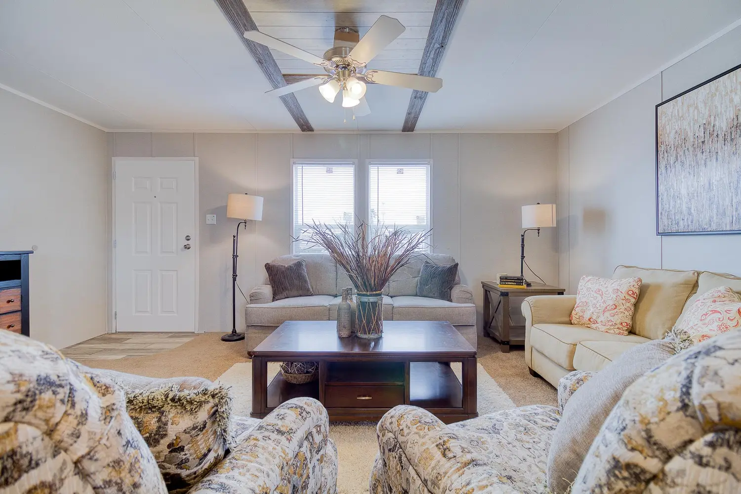 RM2848A-2848H32054 — Living room